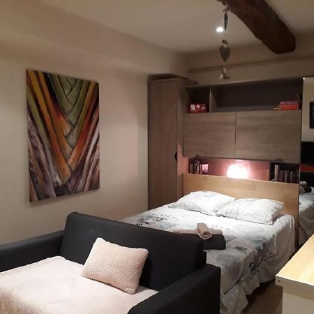 Les Capena 2 Daire Collobrières Dış mekan fotoğraf