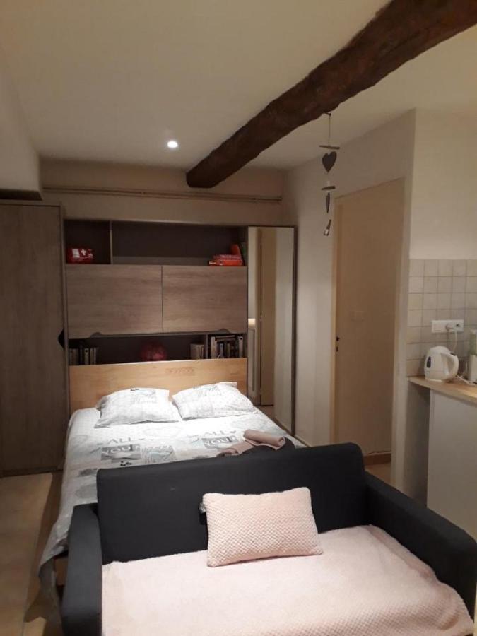 Les Capena 2 Daire Collobrières Dış mekan fotoğraf